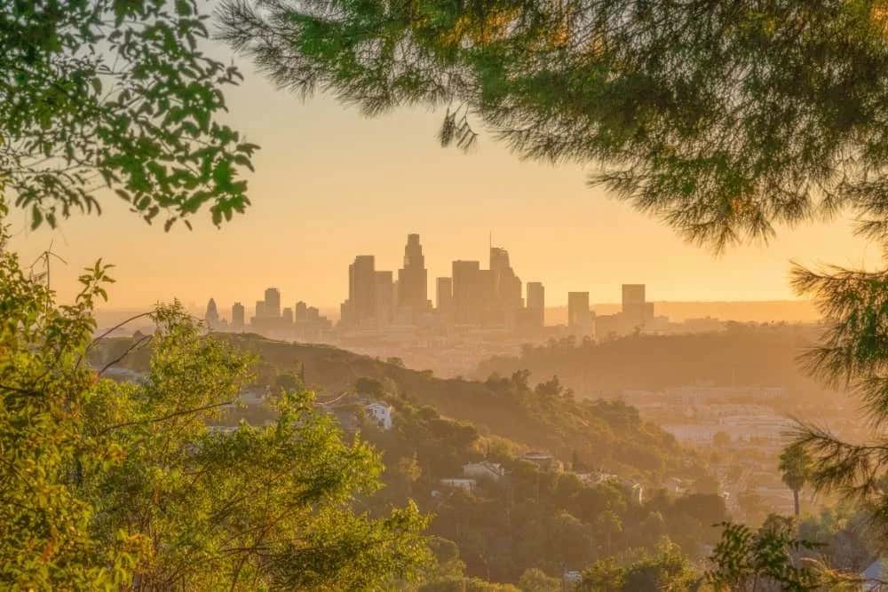 Los Angeles: Gdzie leży? Odkryj sekrety słonecznej Kalifornii
